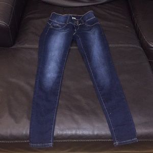 Wannabetterbutt? YMI Jeans